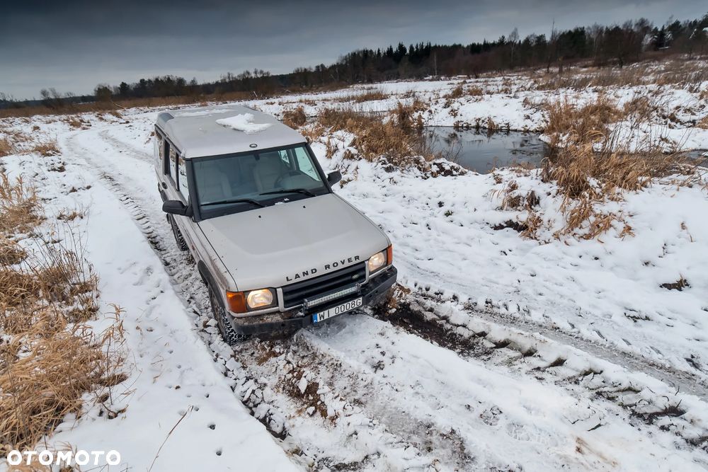 Land Rover Discovery - 30