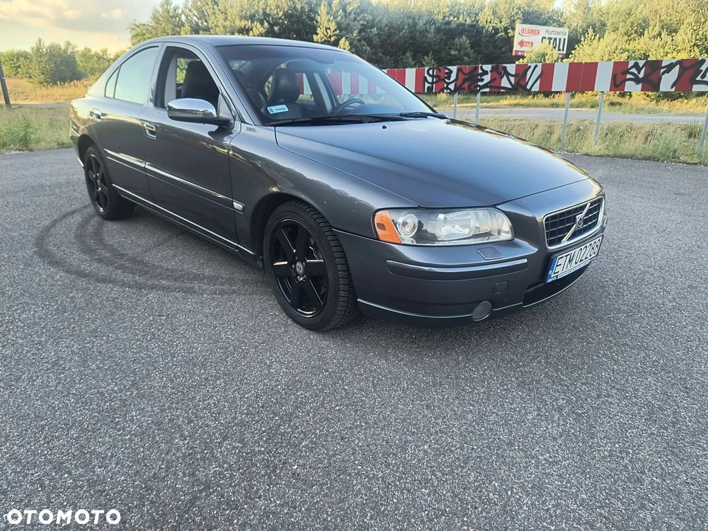 Volvo S60 2.5T AWD Edition - 10