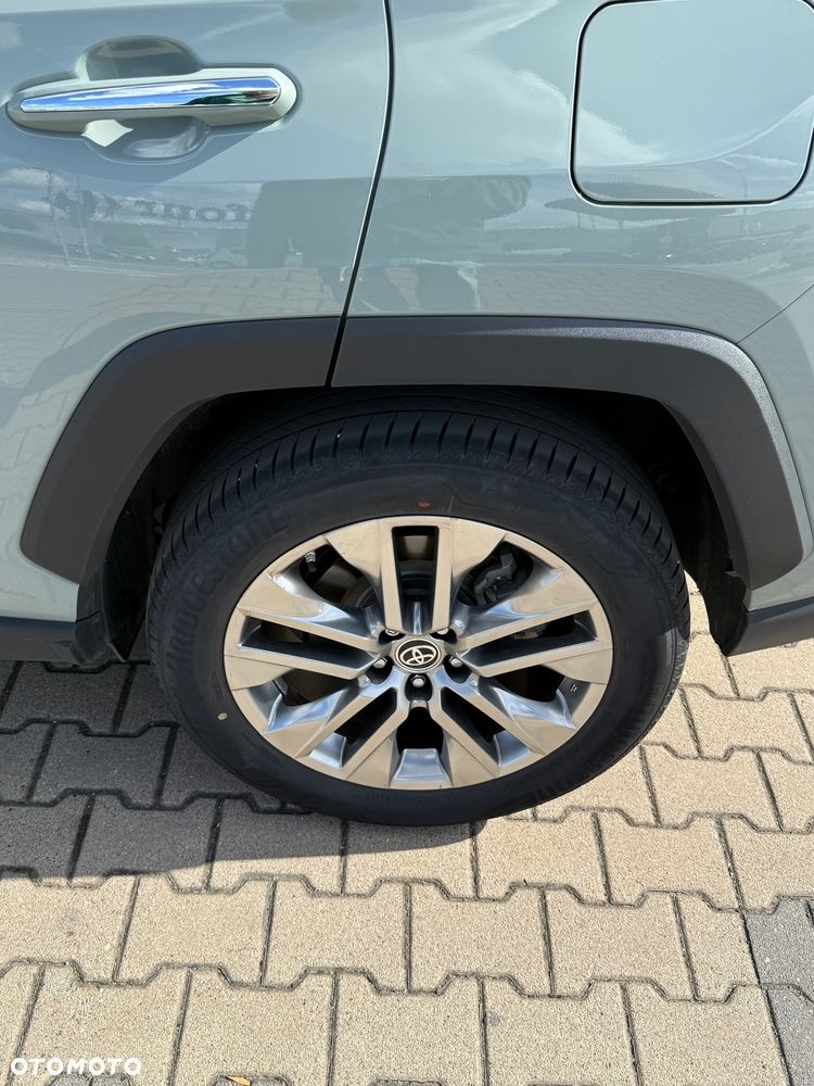 Toyota RAV4 - 11