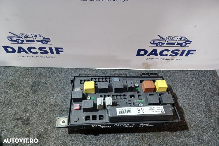 Panou sigurante si relee 13206745 Opel Astra H [2004 - 2007] wagon 1. - 1