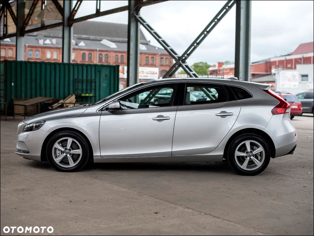 Volvo V40 - 6