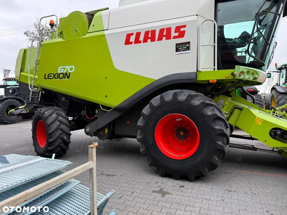 Claas LEXION 670 660  650 JOHN DEERE SERI T 670 - 4