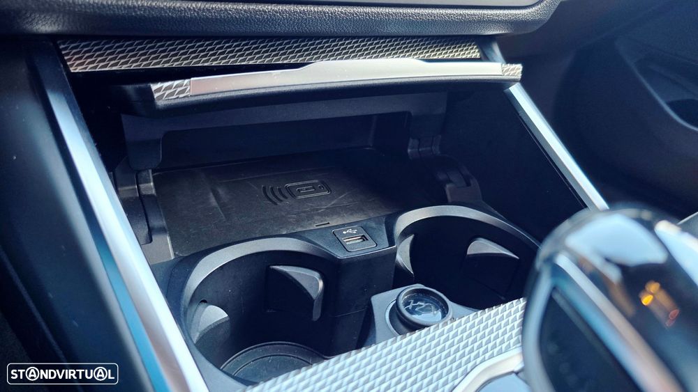 BMW 320 d Pack M Auto - 13