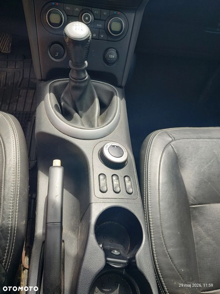 Nissan Qashqai 2.0 4 x 4 tekna - 5