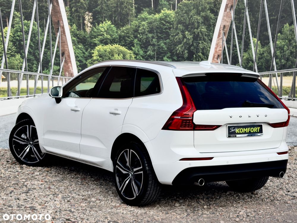 Volvo XC 60 B4 B Geartronic Momentum Pro - 17