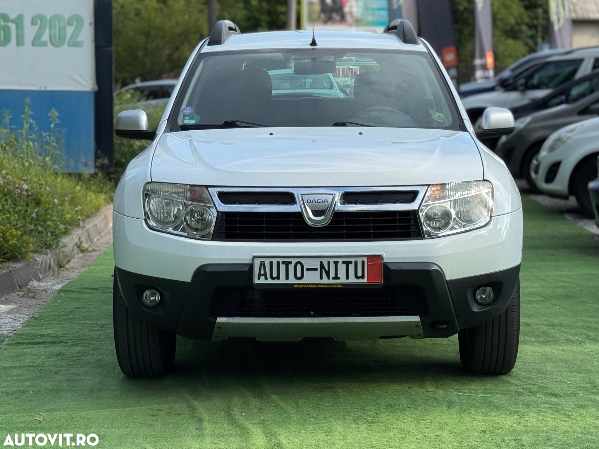 Dacia Duster 1.6 4x2 Prestige - 2