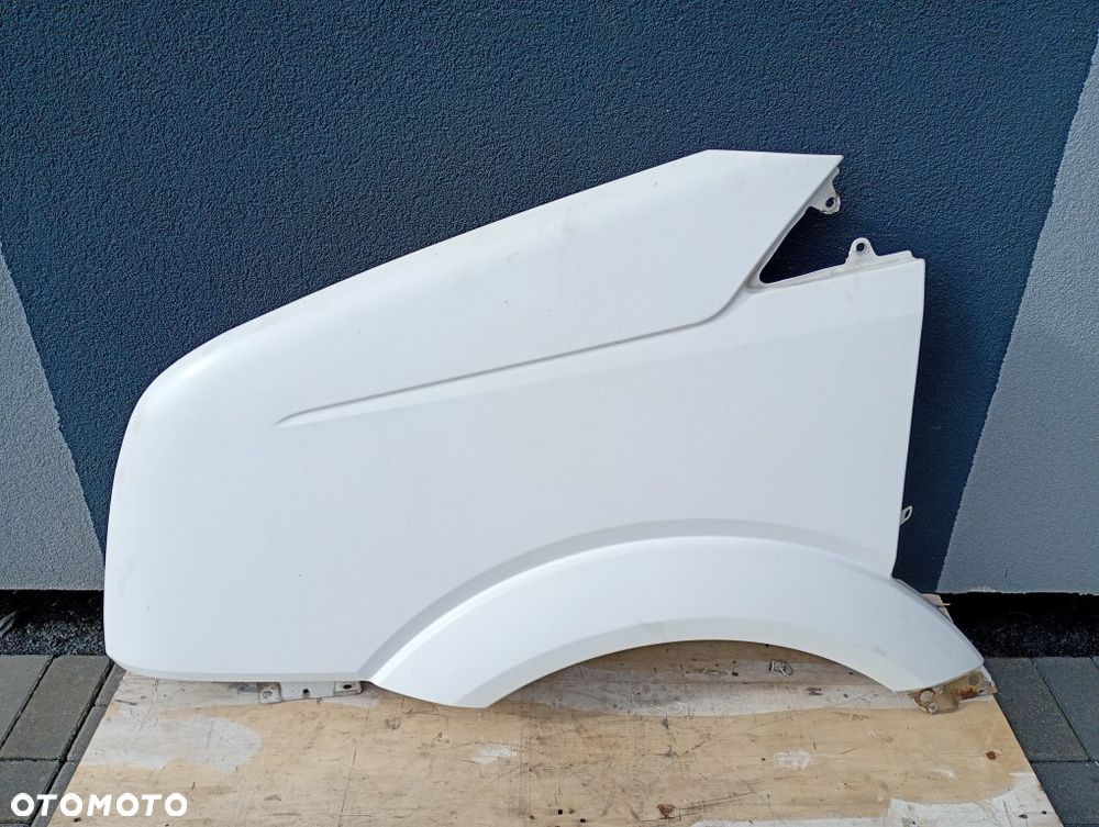 błotnik przedni lewy przód vw crafter 2E0 2006-2017 biały