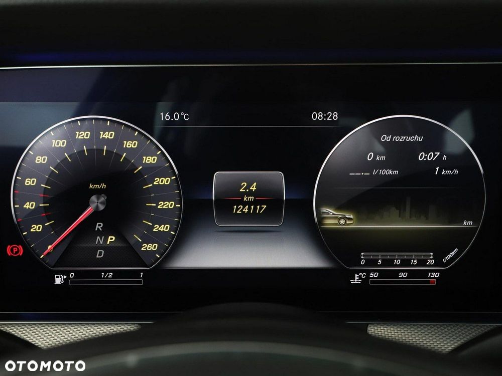 Mercedes-Benz Klasa E 250 9G-TRONIC Avantgarde - 22