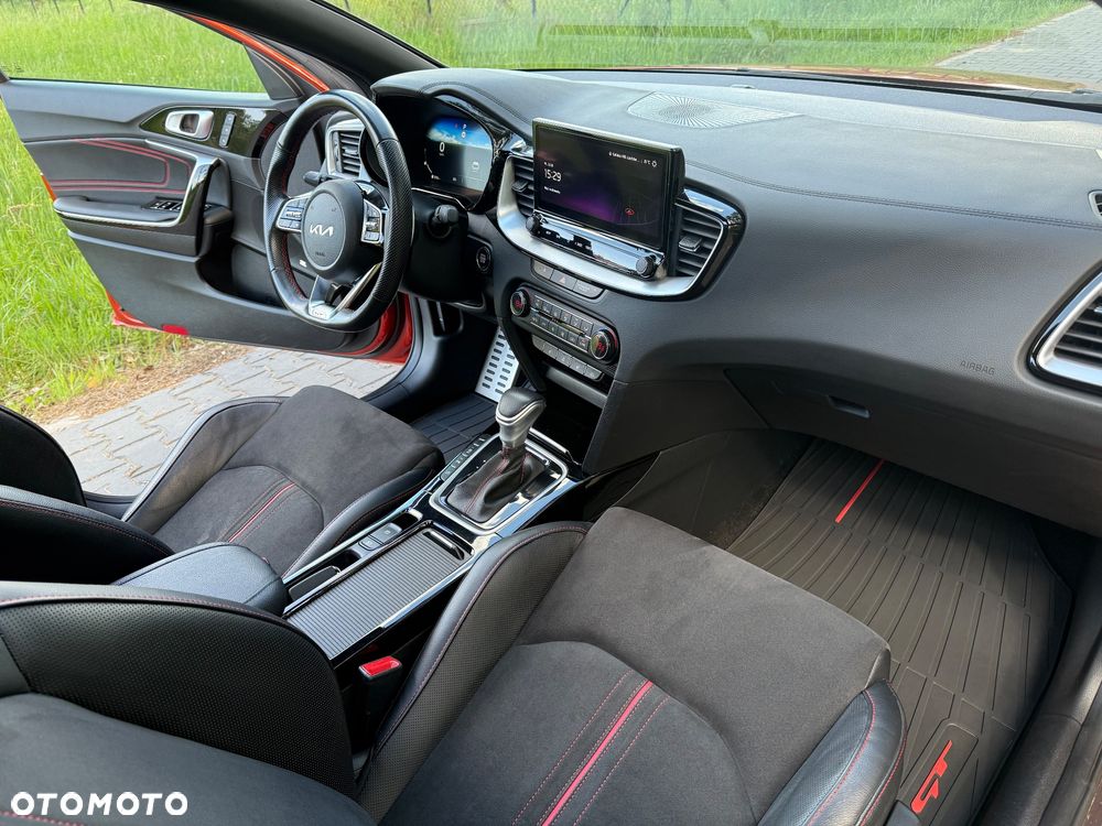 Kia ProCeed 1.6 T-GDI DCT7 OPF GT - 14