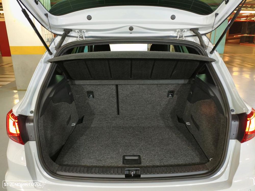SEAT Arona 1.0 TSI FR - 11
