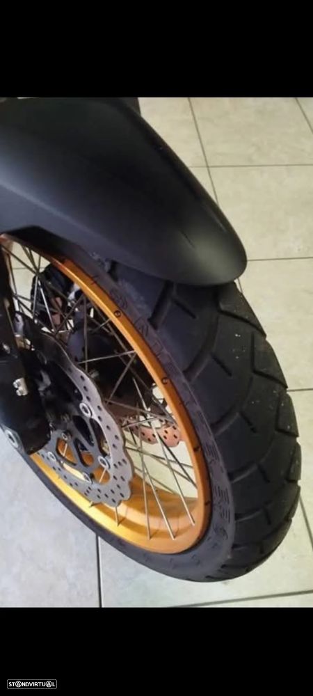 QJ Motor SRT 550X - 11