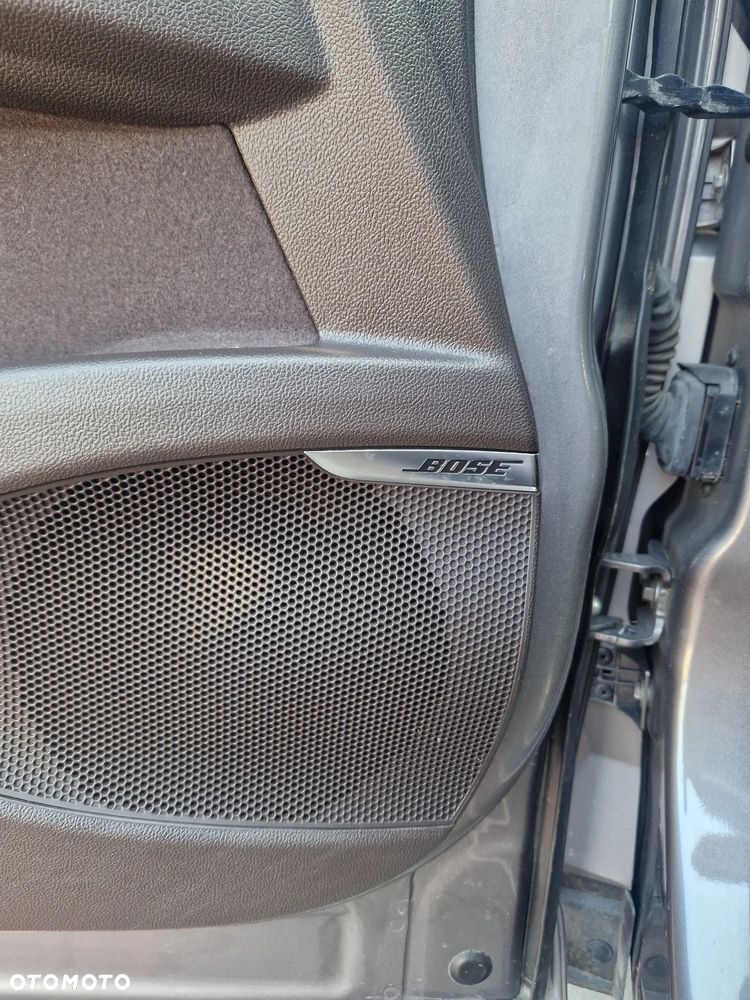 Renault Espace 1.6 dCi Energy Initiale Paris EDC 7os - 15