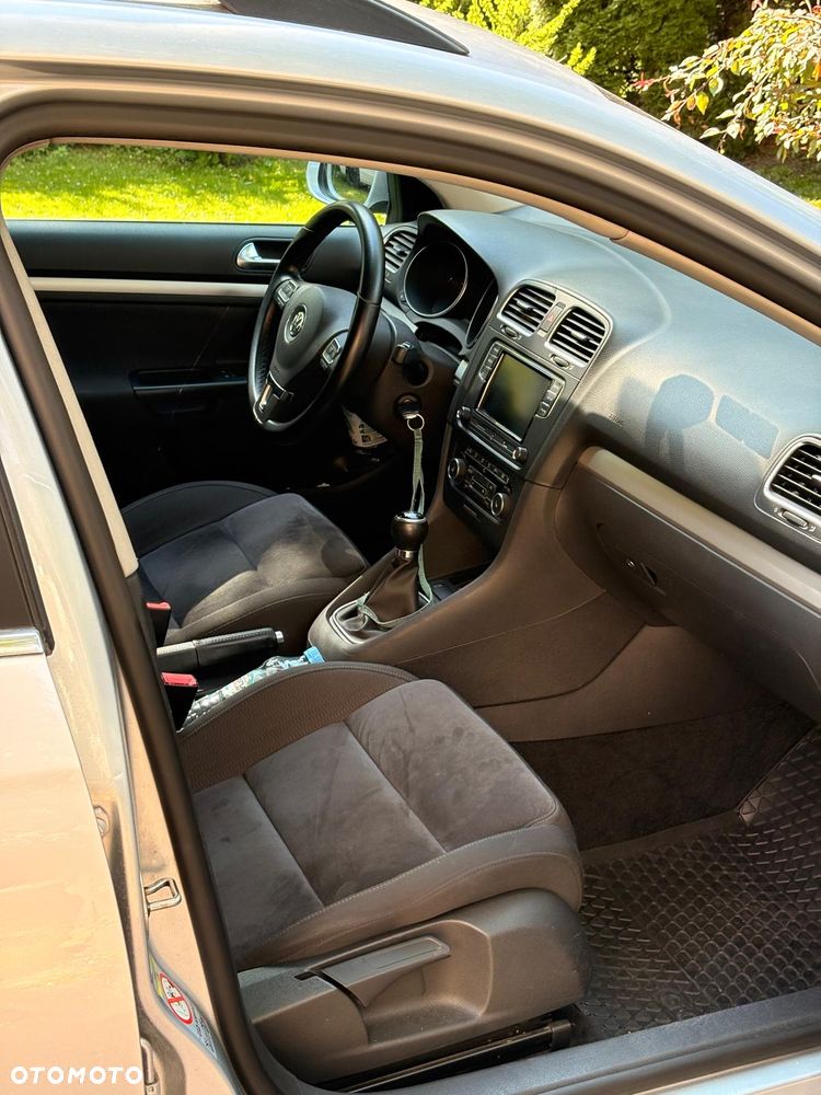 Volkswagen Golf 2.0 TDI Highline - 11
