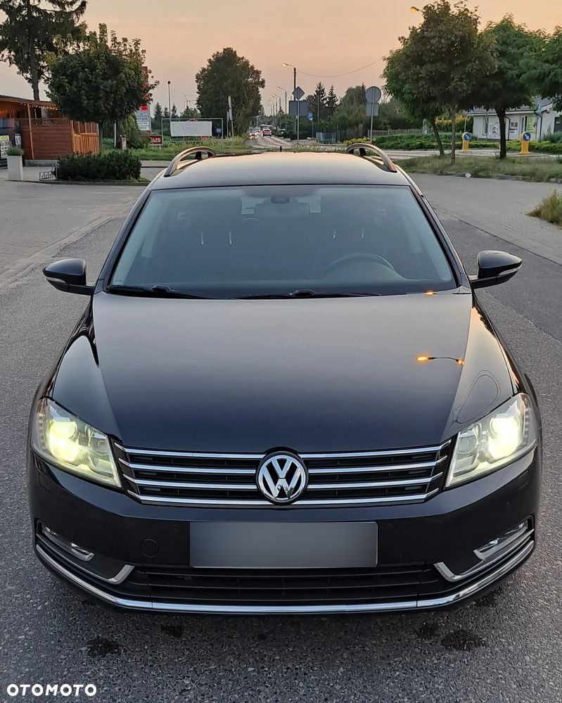 Volkswagen Passat 2.0 TDI Highline DSG - 9