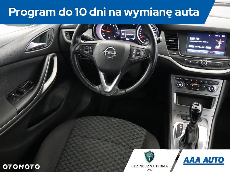 Opel Astra - 9