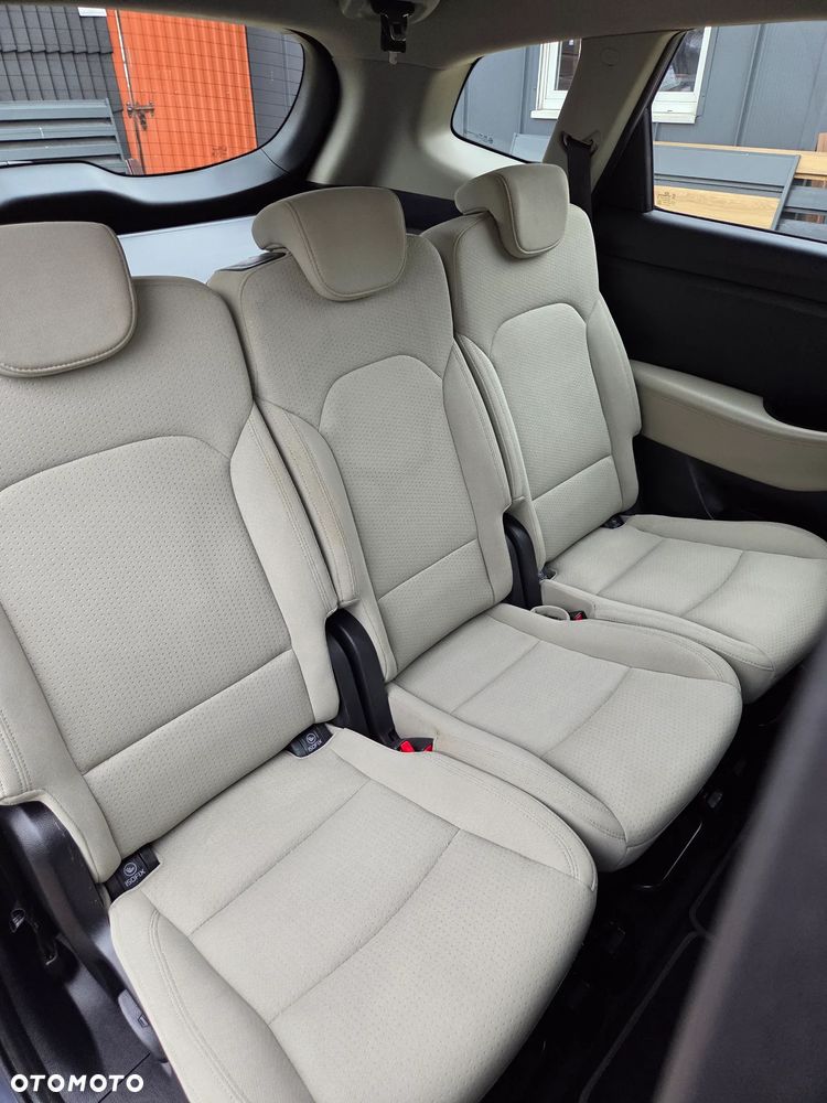 Kia Carens 1.6 GDI Edition 7 - 20