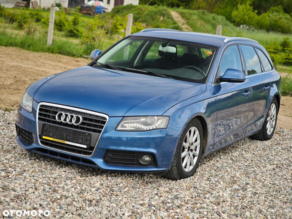 Audi A4 Avant 2.0 TDI Limited Edition - 3