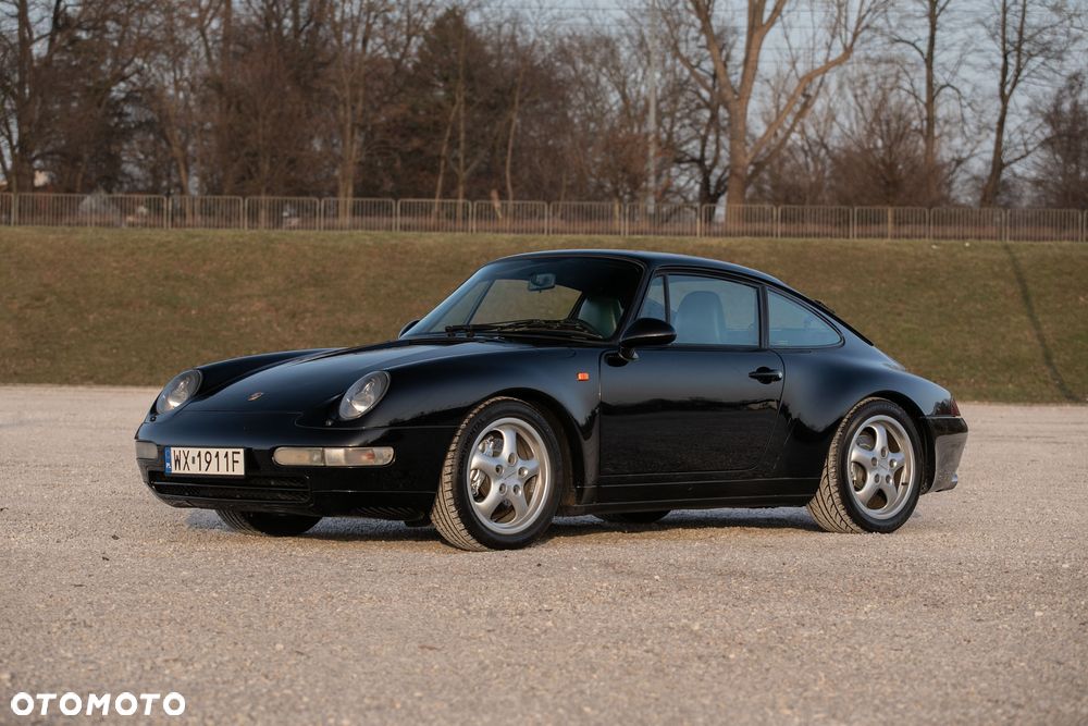 Porsche 911 Carrera 4 - 2