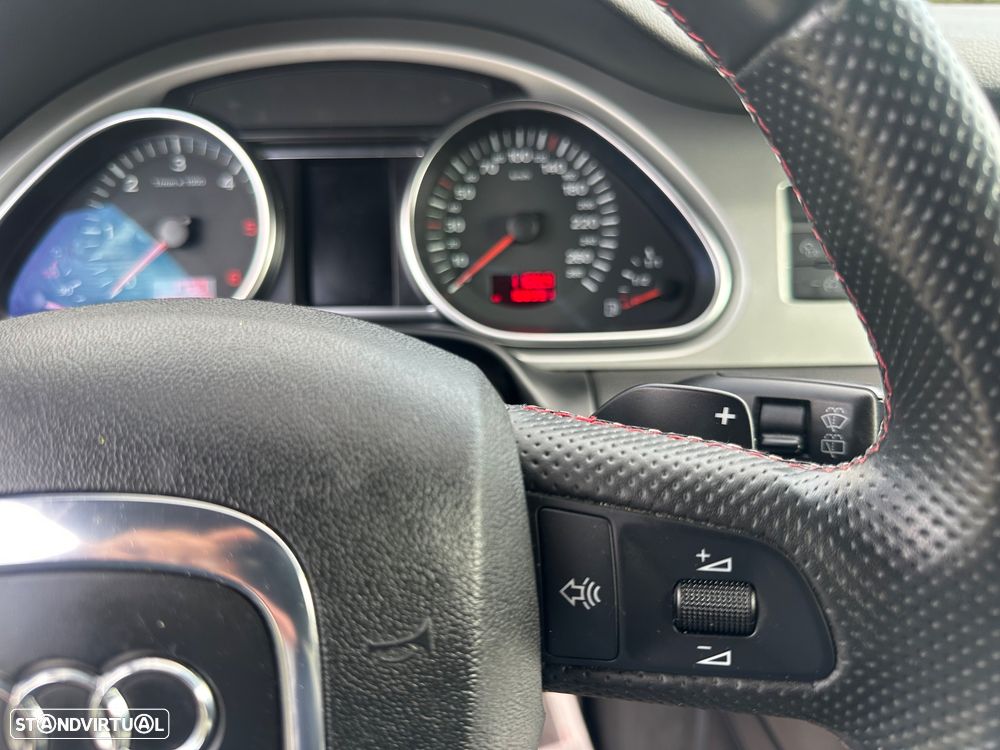 Audi Q7 3.0 V6 TDi quattro S-line Tiptronic - 45