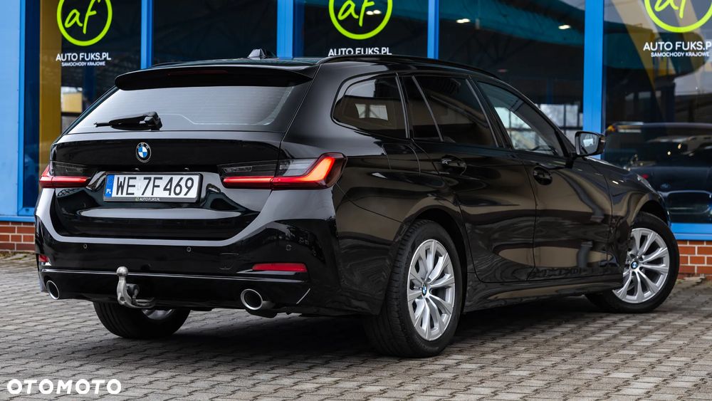 BMW Seria 3 318d - 14