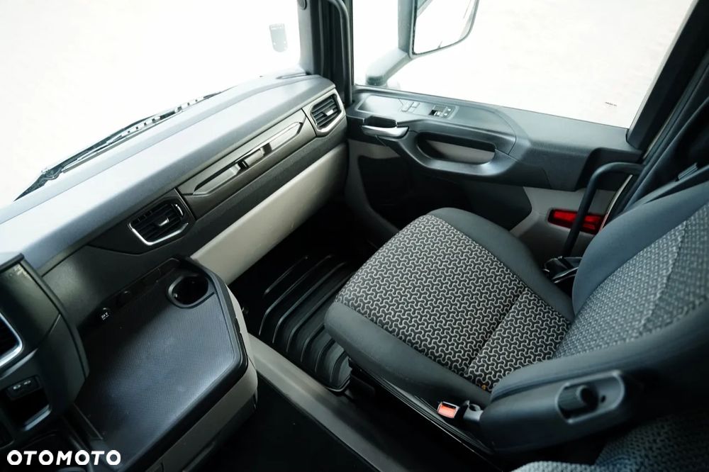 Scania R 500 / RETARDER / KLIMATYZACJA POSTOJOWA / 2022 ROK / PO ZŁOTYM KONTRAKCIE SERWISOWYM / - 32
