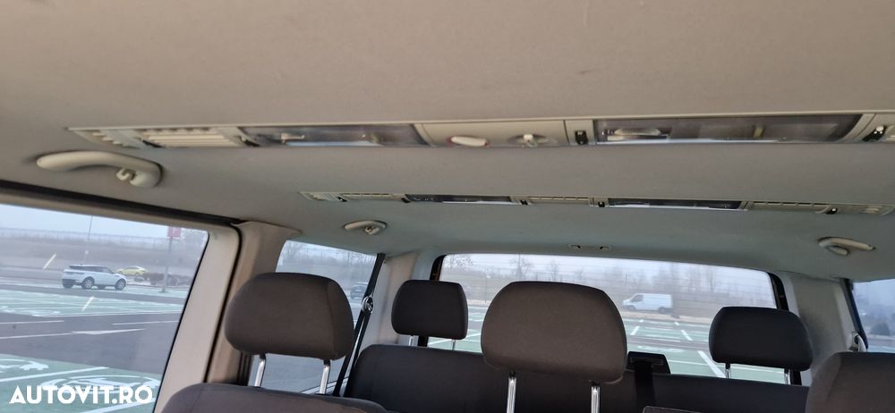 Volkswagen Multivan - 7