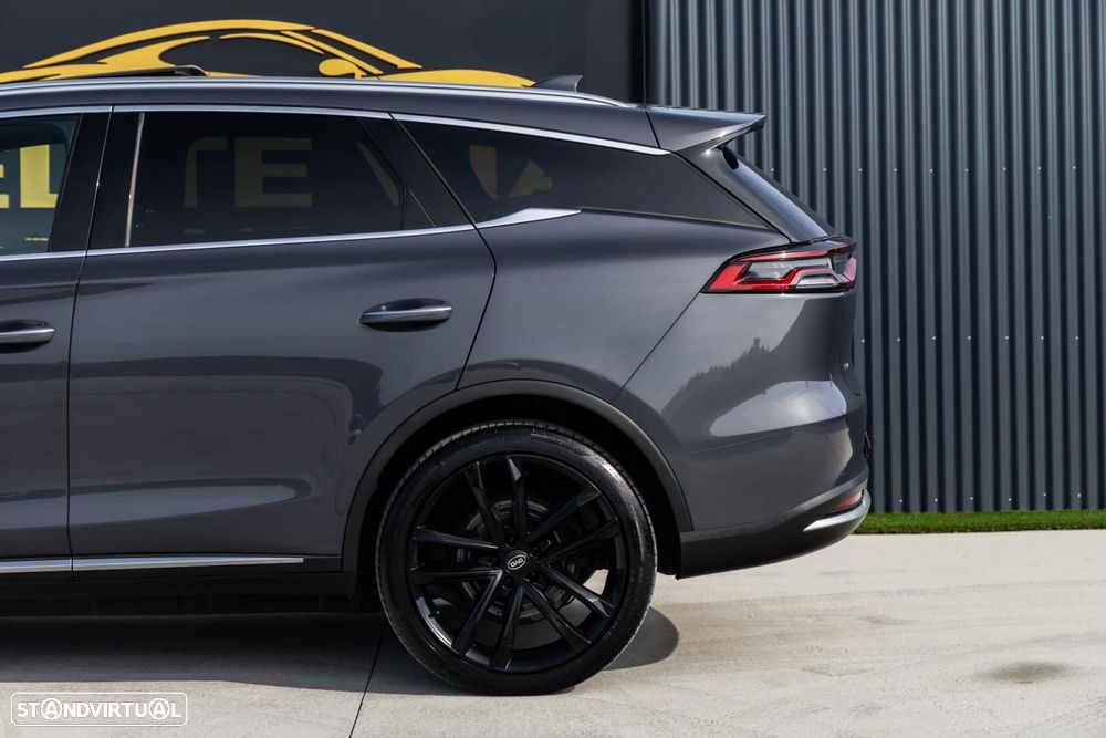 BYD Tang 86.4 kWh AWD Flagship - 21