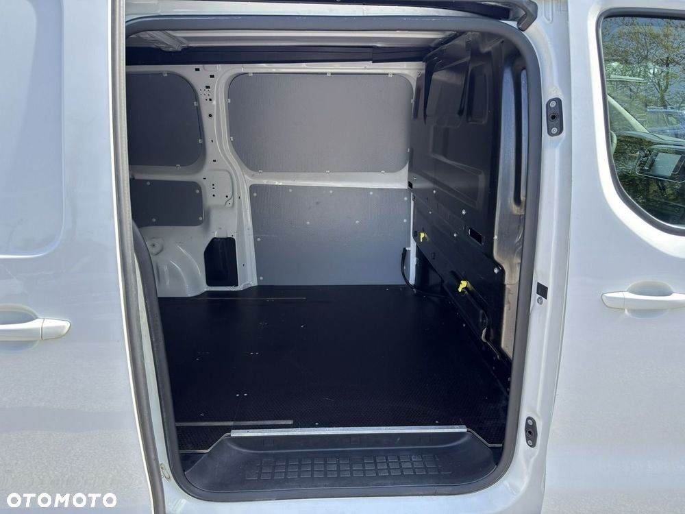 Opel Vivaro - 18