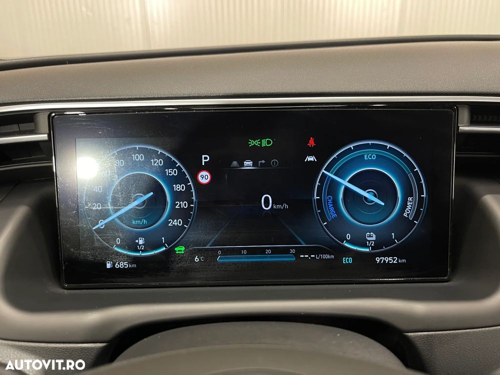 Hyundai Tucson 1.6 T-GDi HEV 2WD Advantage - 29