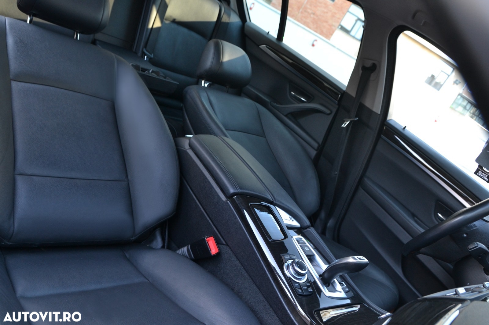 BMW Seria 5 520d AT - 17