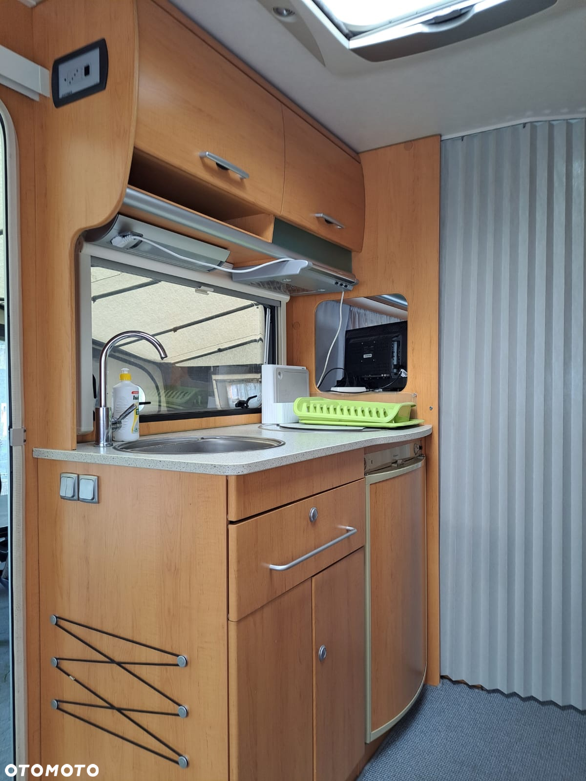 Hymer-Eriba EL 480 Living - 21