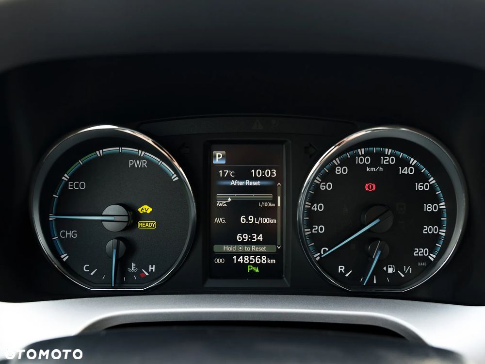 Toyota RAV4 Hybrid Platinum 4x2 - 29