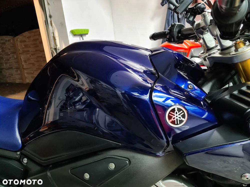 Yamaha FZ - 5