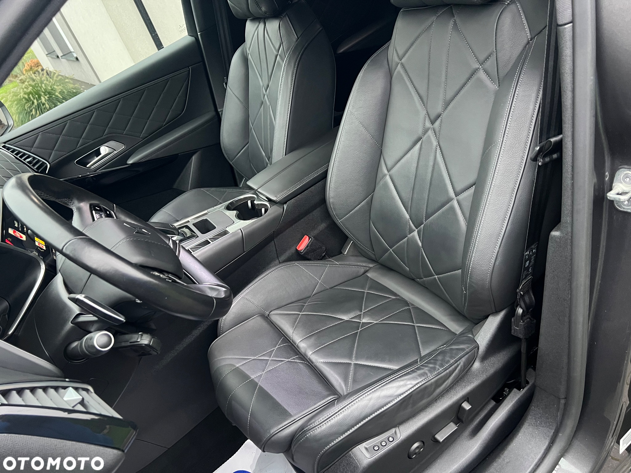 DS Automobiles DS 7 Crossback 1.6 PureTech GPF Grand Chic - 13