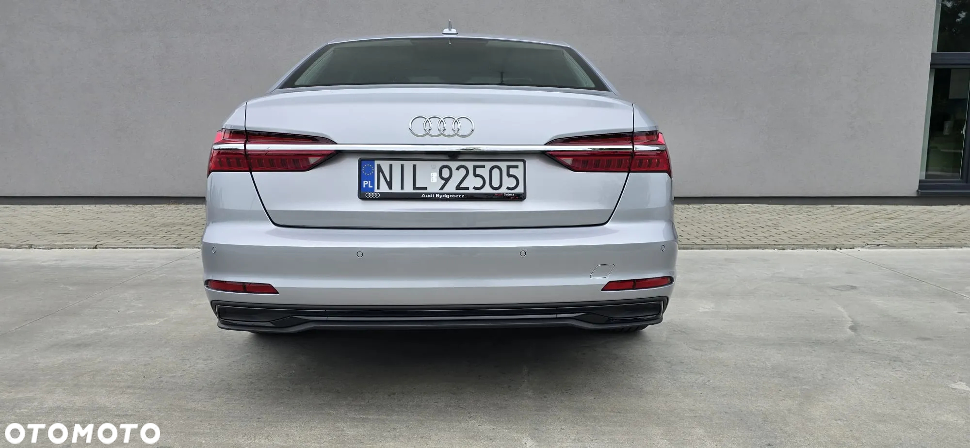 Audi A6 - 4