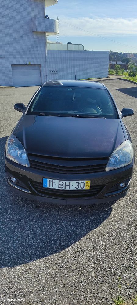 Opel Astra GTC 1.9 CDTI - 8