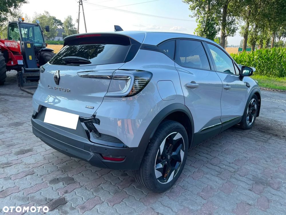 Renault Captur 1.8 E-TECH Full Hybrid 160 Techno - 3