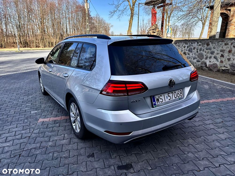 Volkswagen Golf 1.5 TSI BMT Evo Comfortline DSG - 5