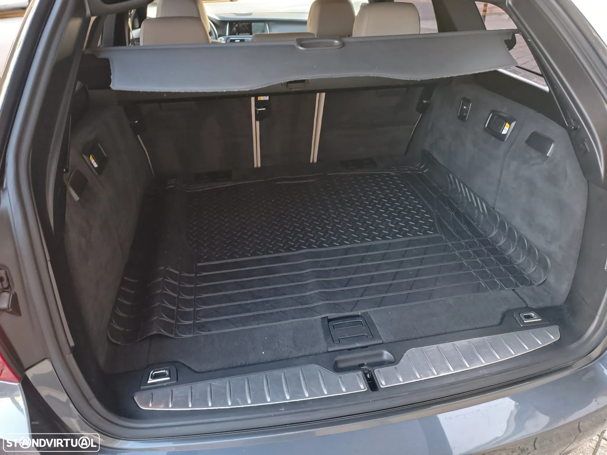 BMW 525 d Touring Aut. Luxury Line - 35