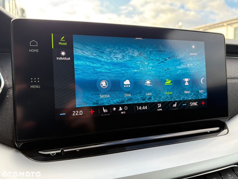 Skoda Octavia 2.0 TDI Style DSG - 32