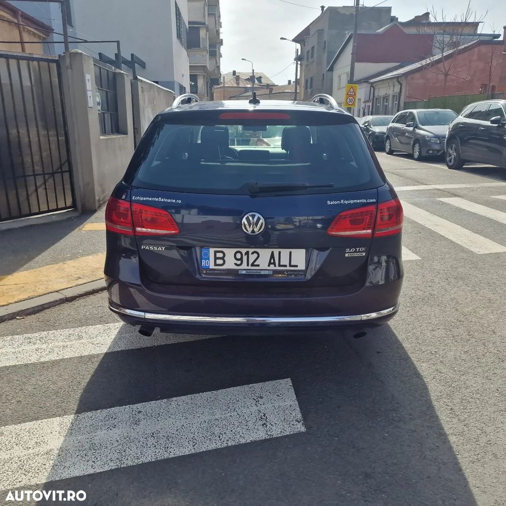 Volkswagen Passat 2.0 TDI 4Motion BlueMotion Technology DSG Highline - 12