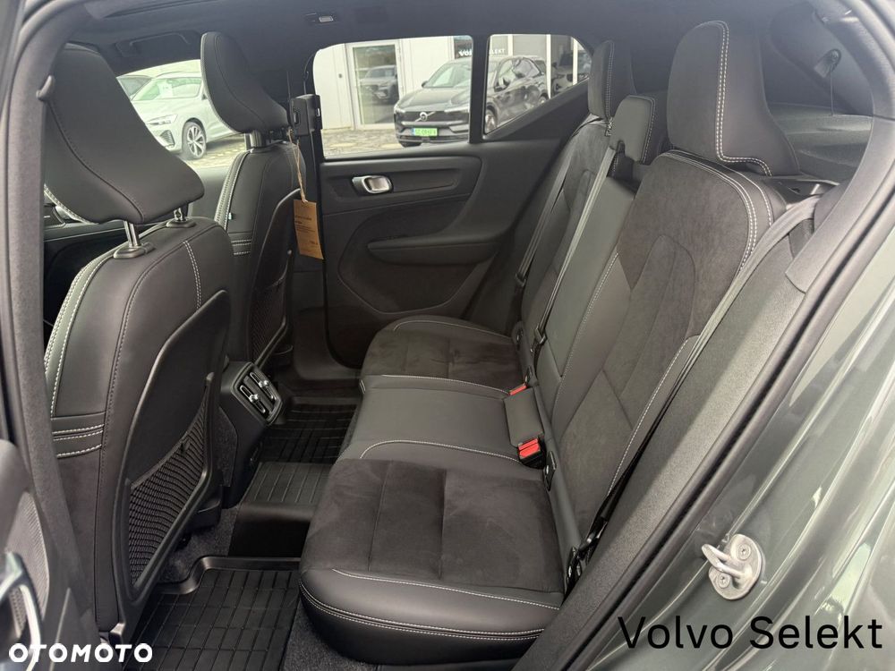 Volvo XC 40 - 26