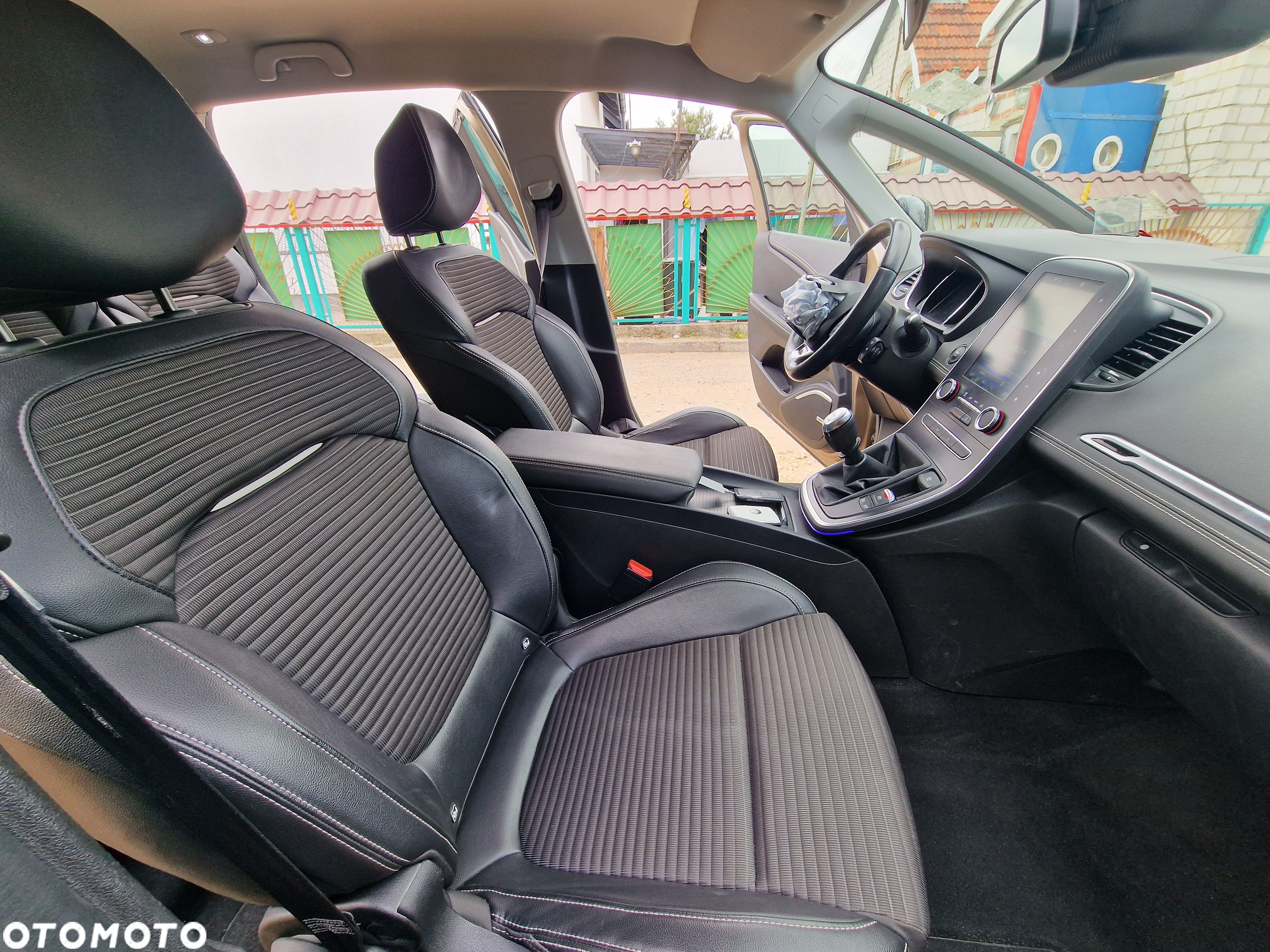 Renault Grand Scenic TCe 160 GPF BOSE EDITION - 14