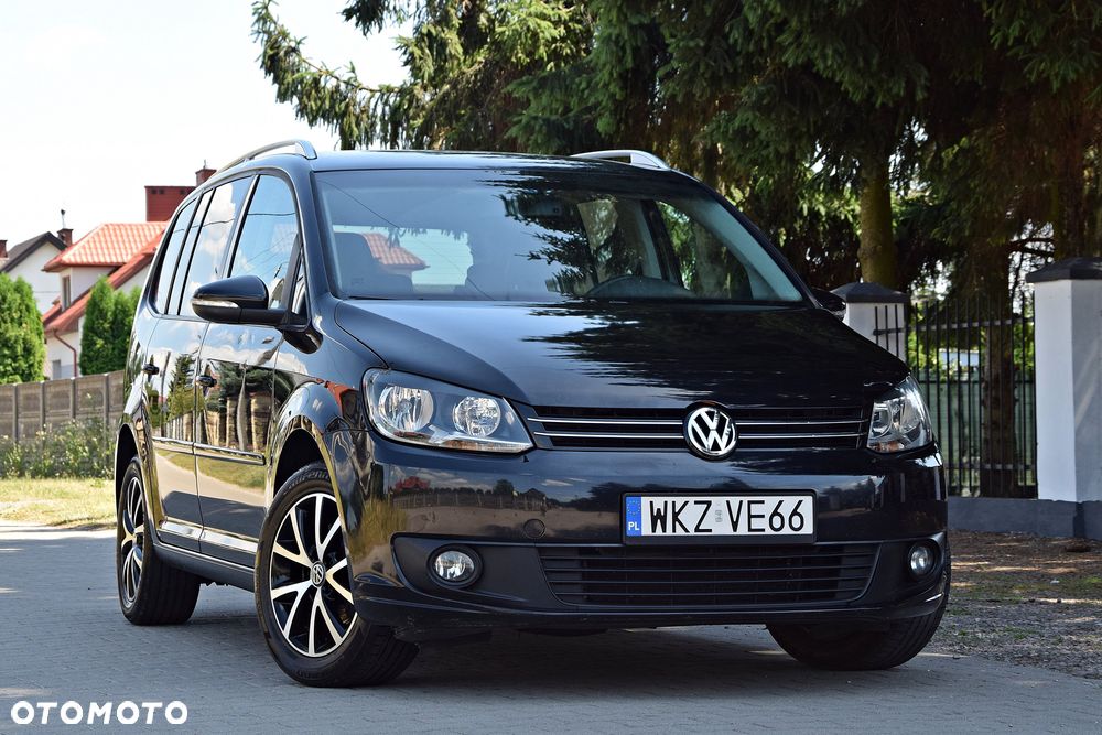 Volkswagen Touran - 4