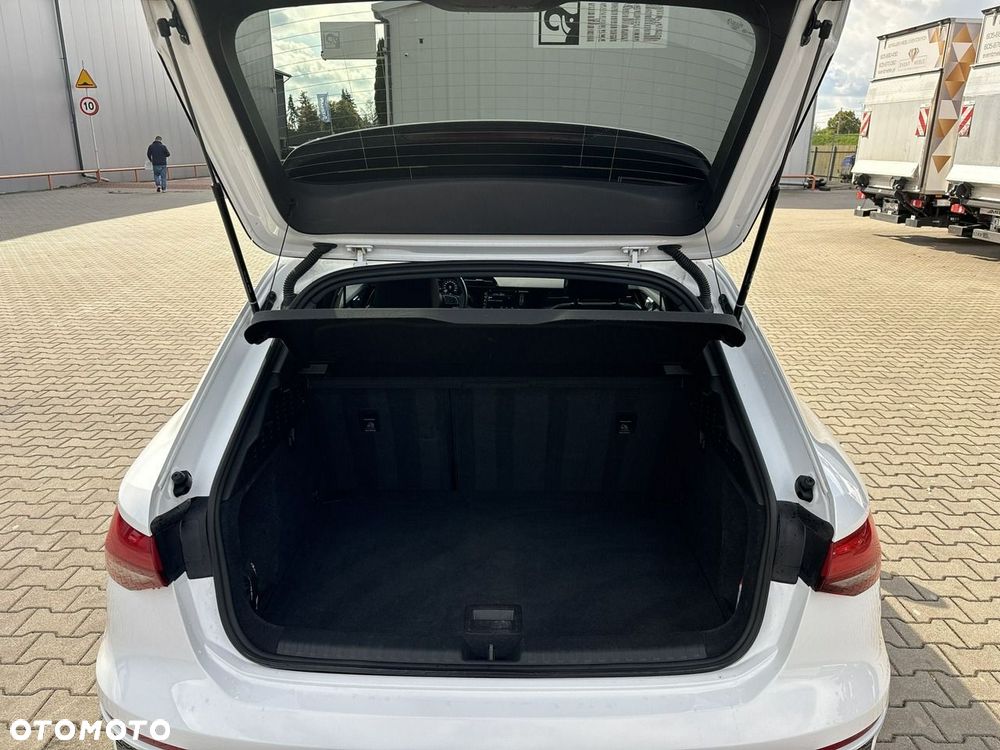 Audi A3 Sportback 35 TFSI S tronic advanced - 21