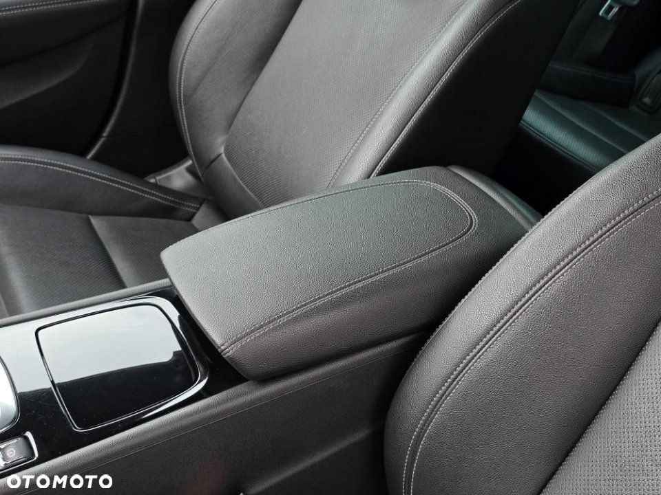 Opel Insignia - 33