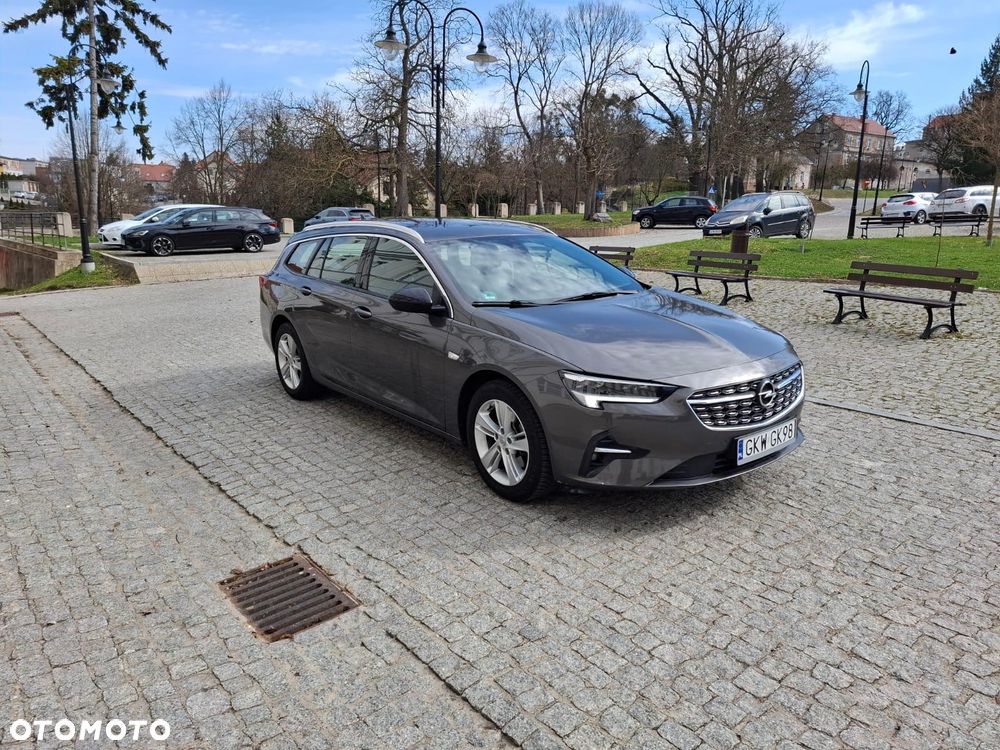 Opel Insignia - 1