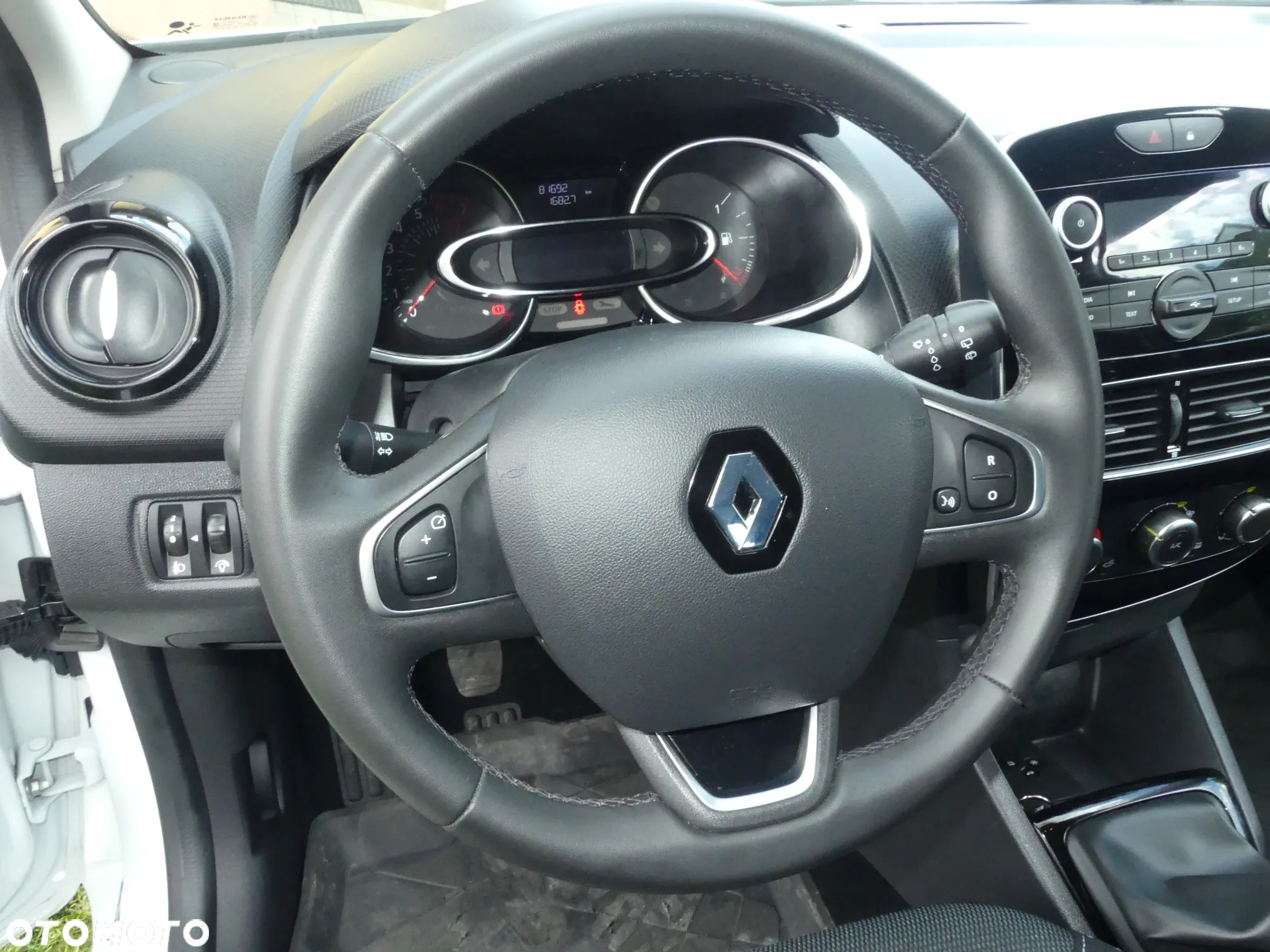 Renault Clio 0.9 Energy TCe Limited - 21