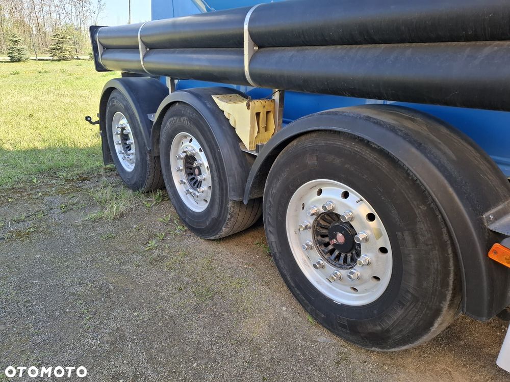 Feldbinder Feldbinder 37m /Spitzer - 5