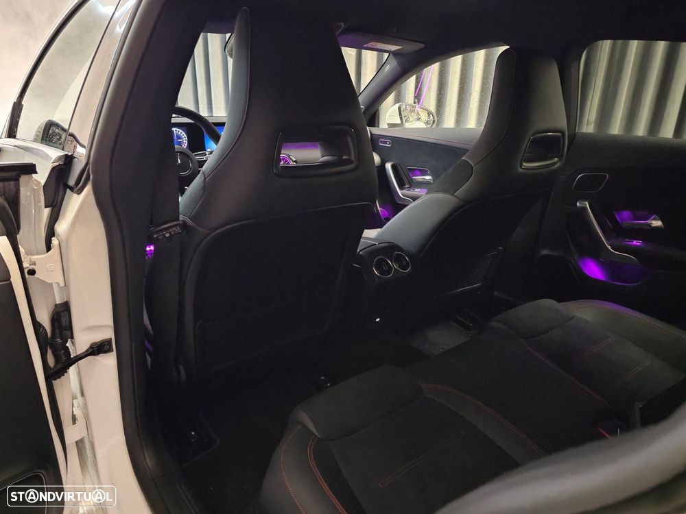 Mercedes-Benz CLA 250 e Shooting Brake 8G-DCT AMG Line - 21